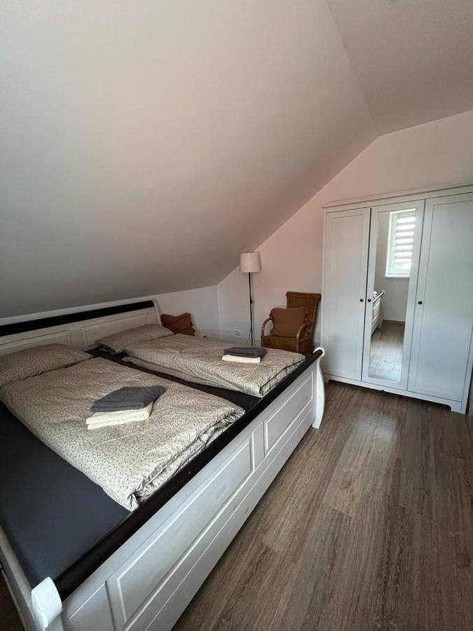 Besiny Apartmany Tobias מראה חיצוני תמונה