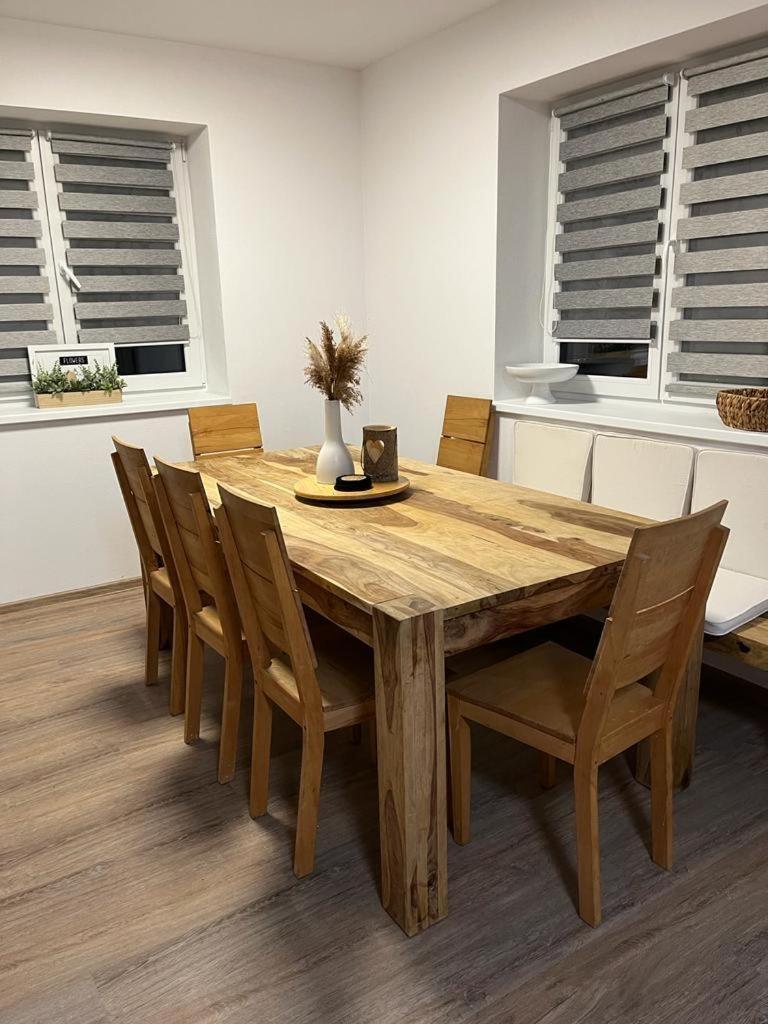Besiny Apartmany Tobias מראה חיצוני תמונה